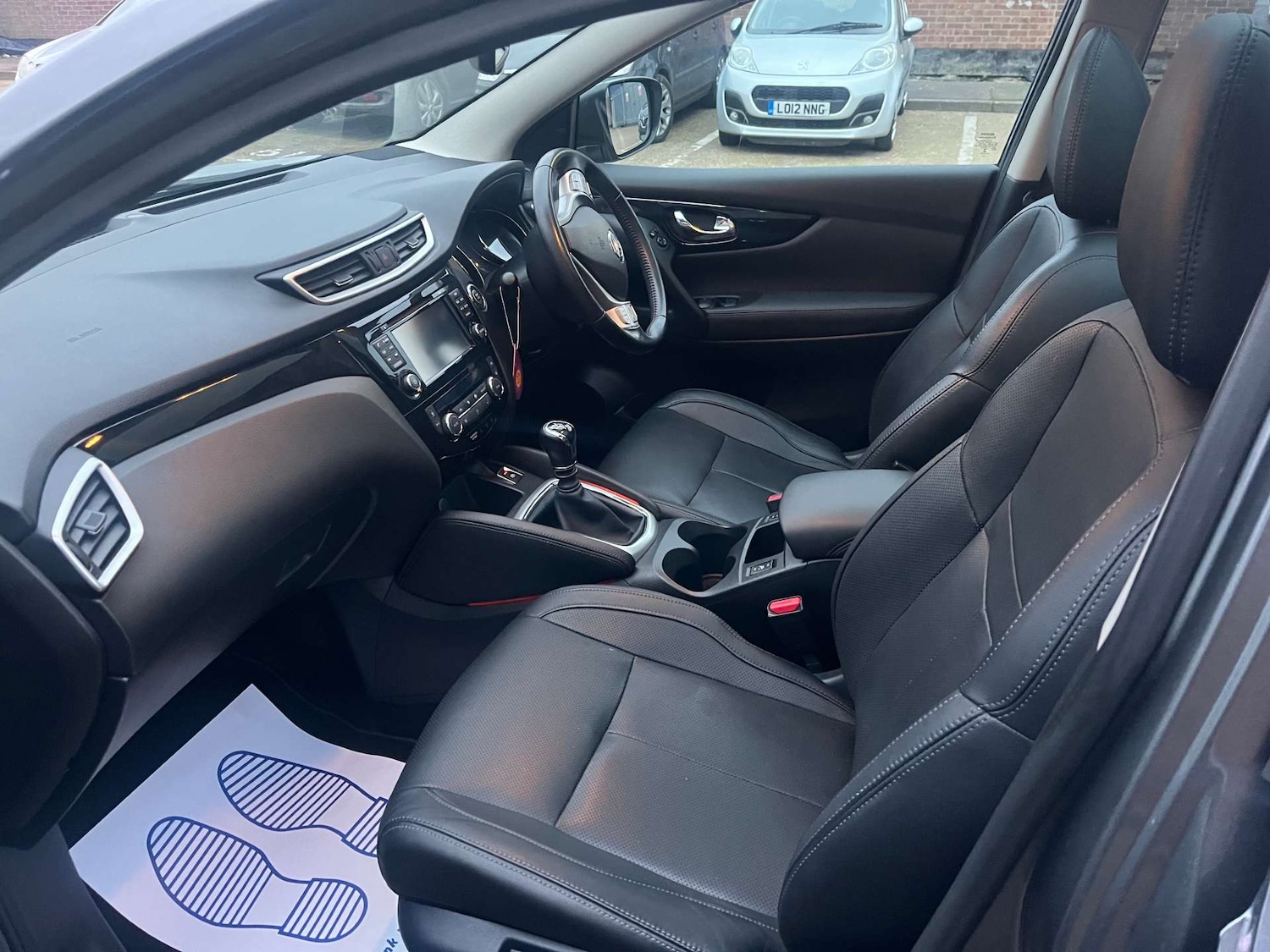 Used Nissan Qashqai 2015 for sale - 77701564: Photo 5