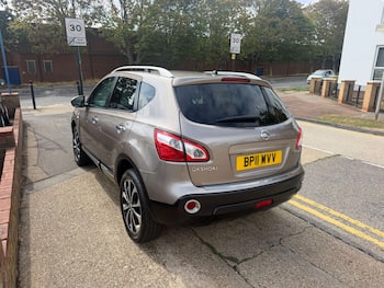 Used Nissan Qashqai 2011 for sale - 79649296: Photo