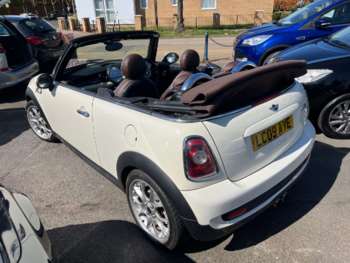 Used MINI Convertible 2009 for sale - 74693978: Photo