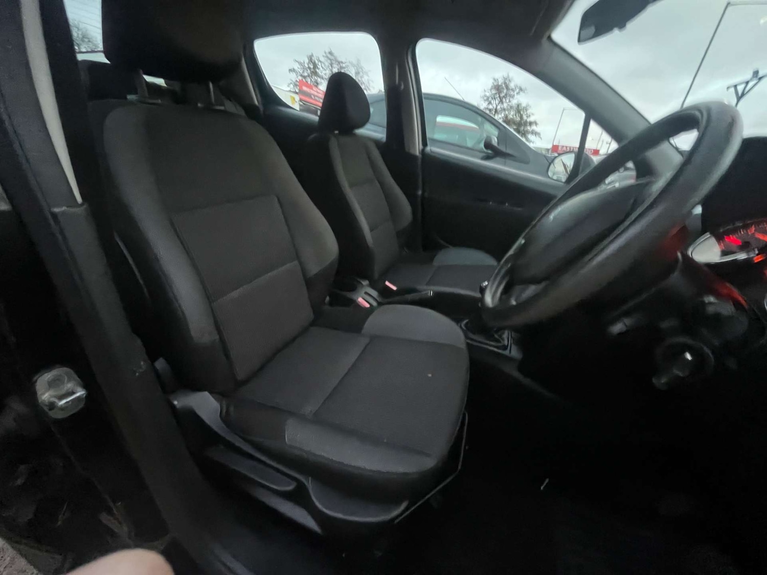 Used Peugeot 207 2009 for sale - 76533567: Photo 9