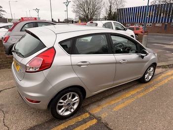 Used Ford Fiesta 2016 for sale - 76724028: Photo