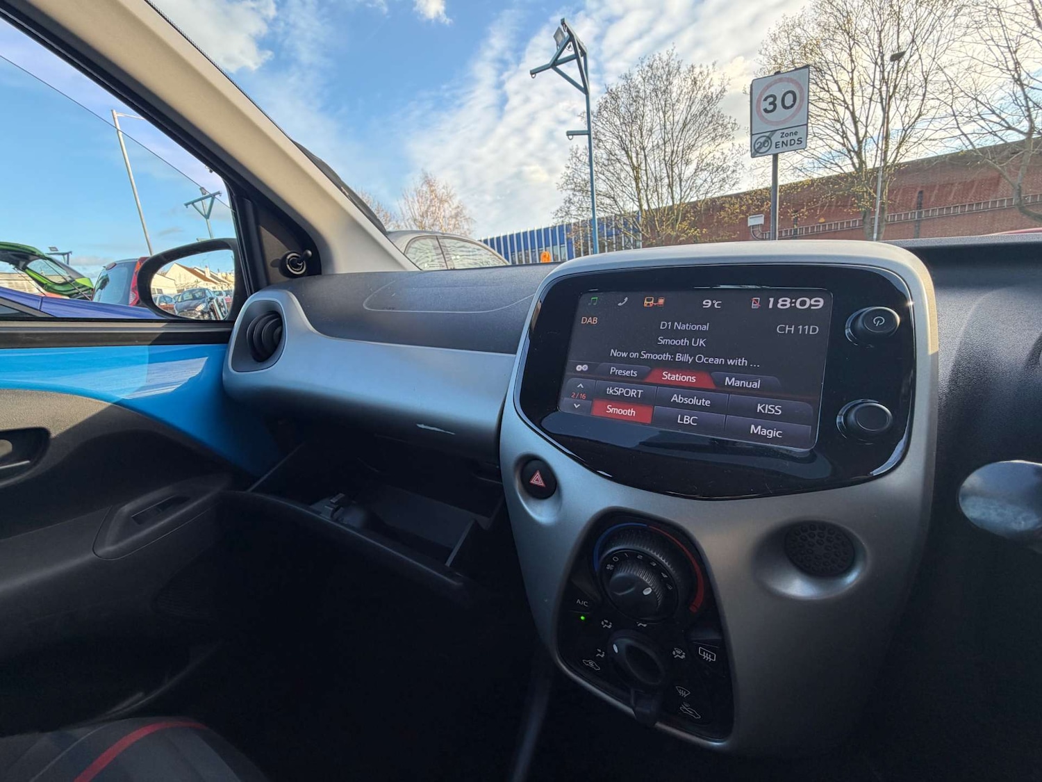 Used Peugeot 108 2015 for sale - 78030924: Photo 15