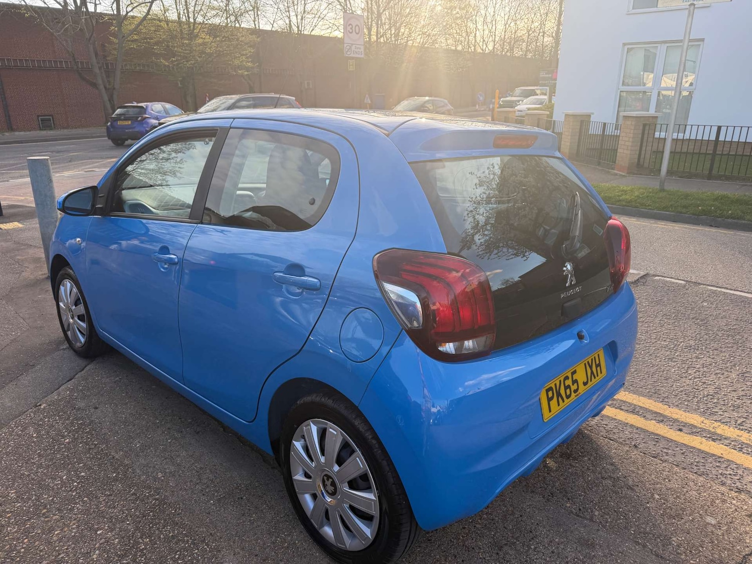 Used Peugeot 108 2015 for sale - 78030924: Photo 4