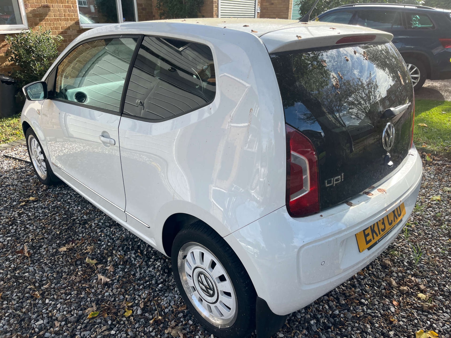 Used Volkswagen up! 2013 for sale - 76333084: Photo 1
