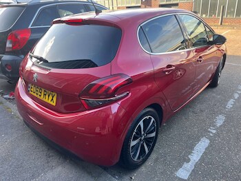 Used Peugeot 208 2019 for sale - 78272740: Photo