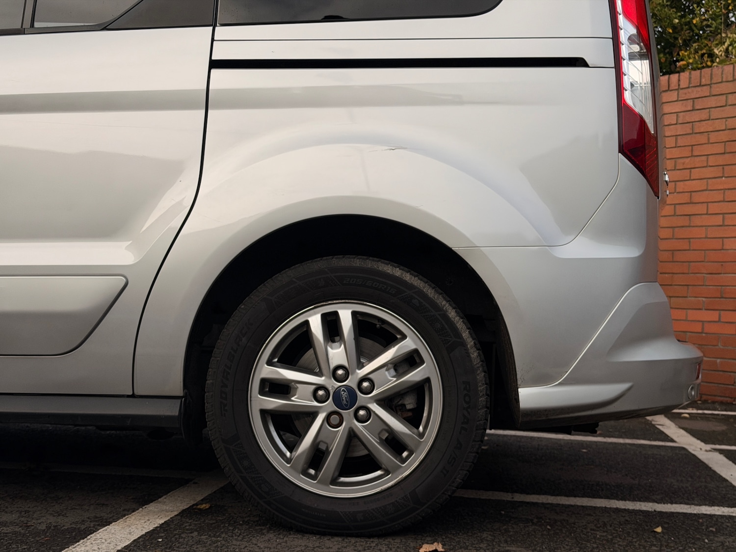 Used Ford Grand Tourneo Connect 2019 for sale - 77208716: Photo 15