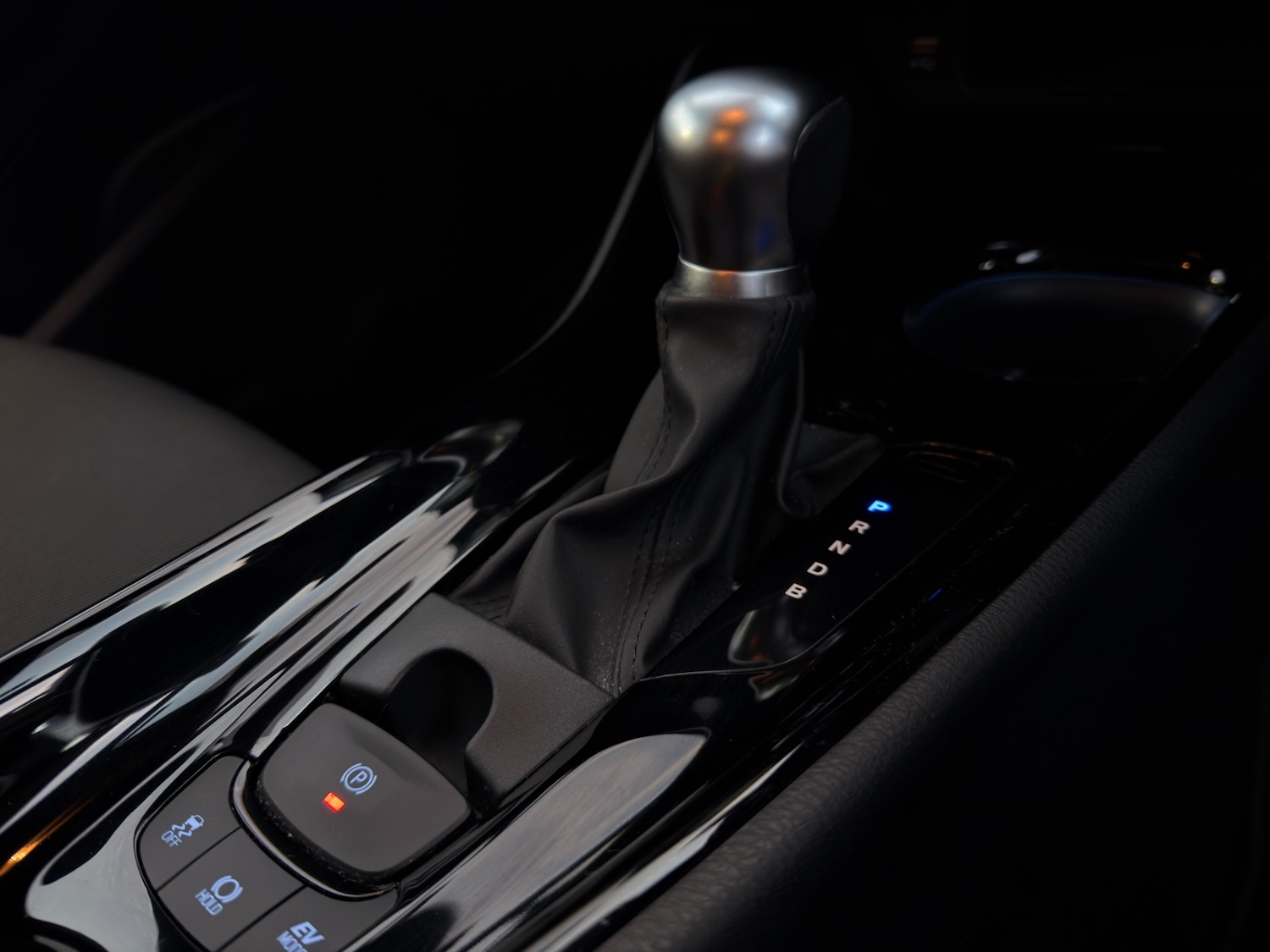 Used Toyota C-HR 2020 for sale - 77522175: Photo 24