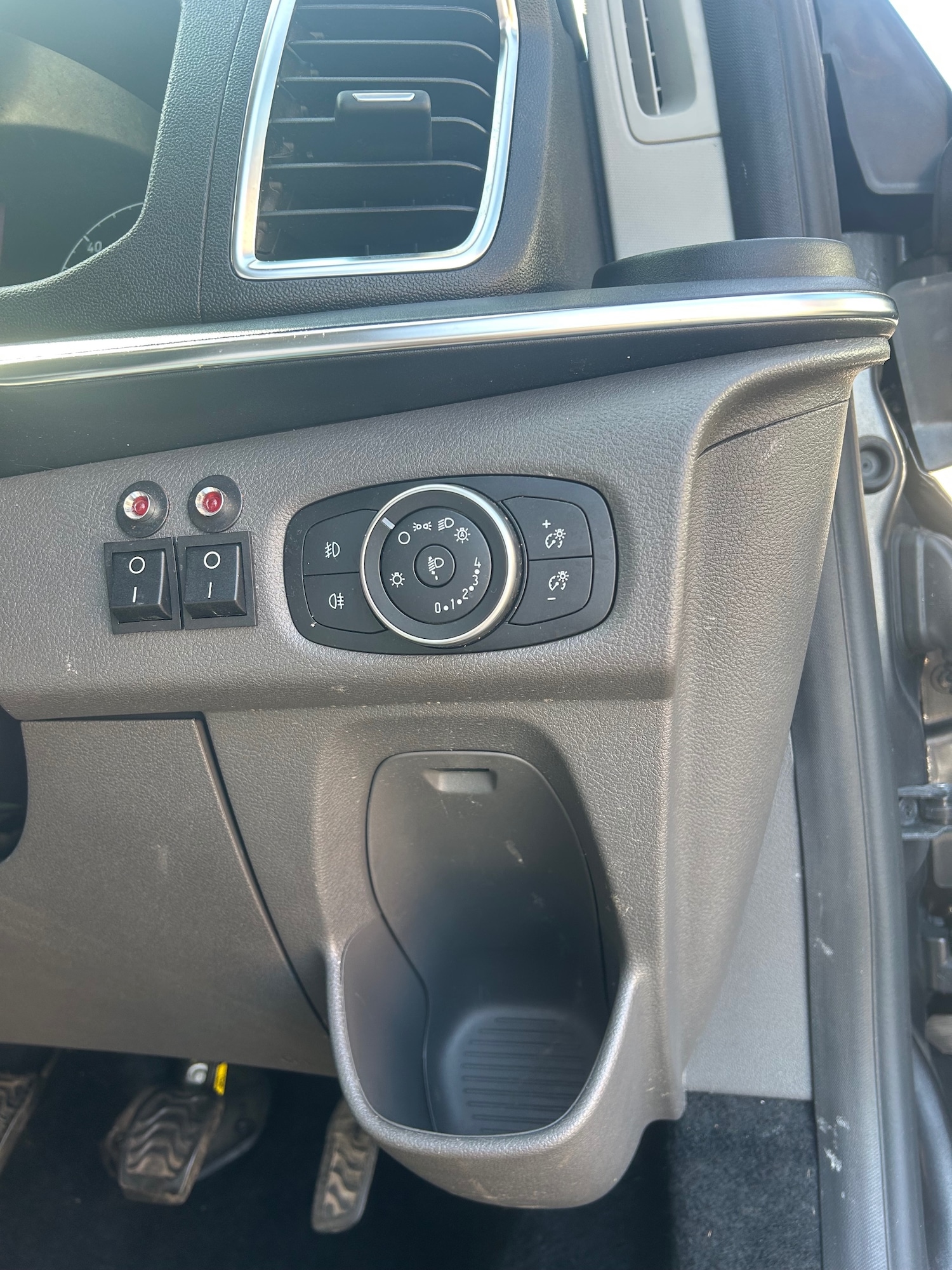 Vehicle 19