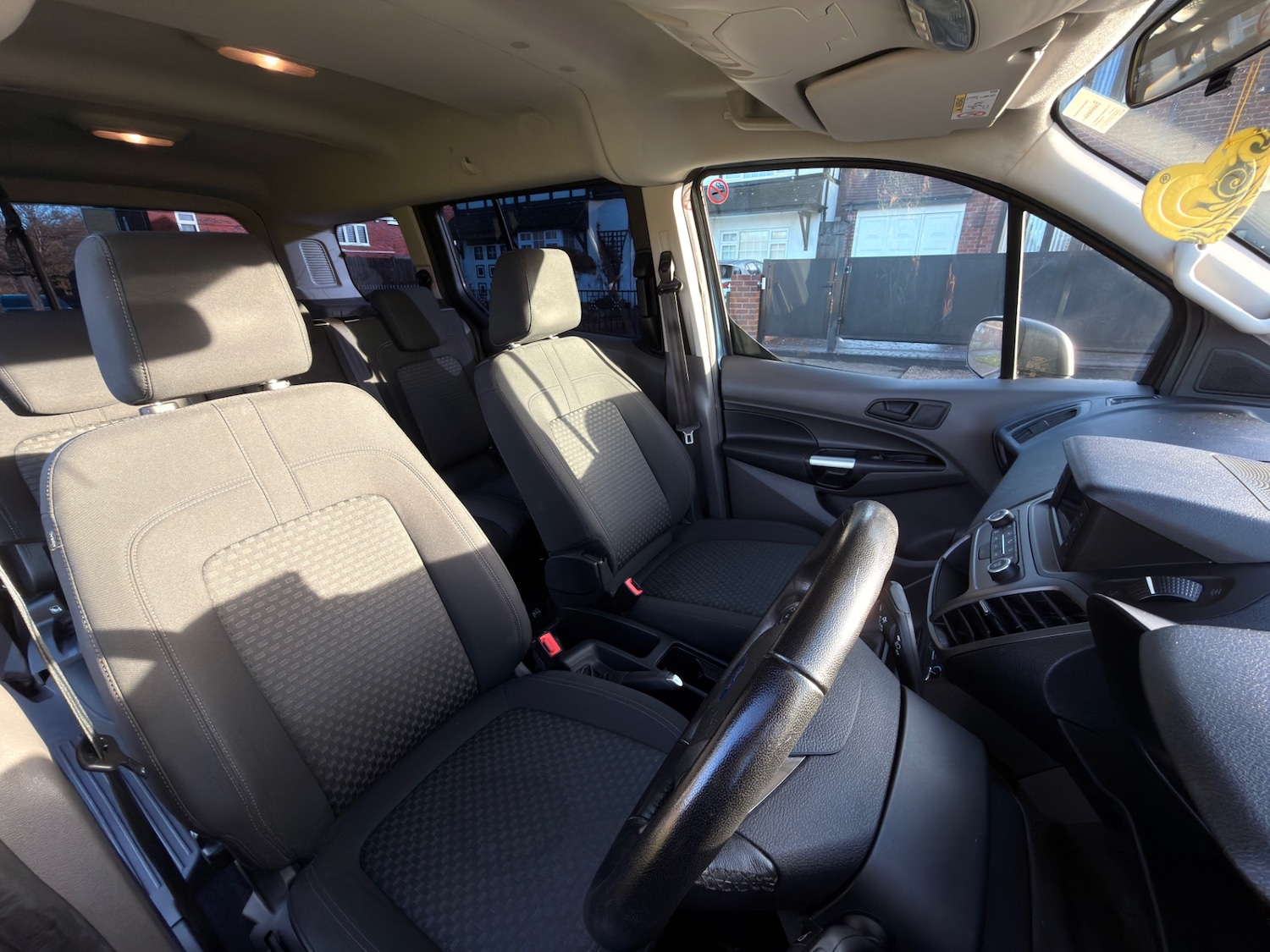 Used Ford Grand Tourneo Connect 2019 for sale - 77640218: Photo 15