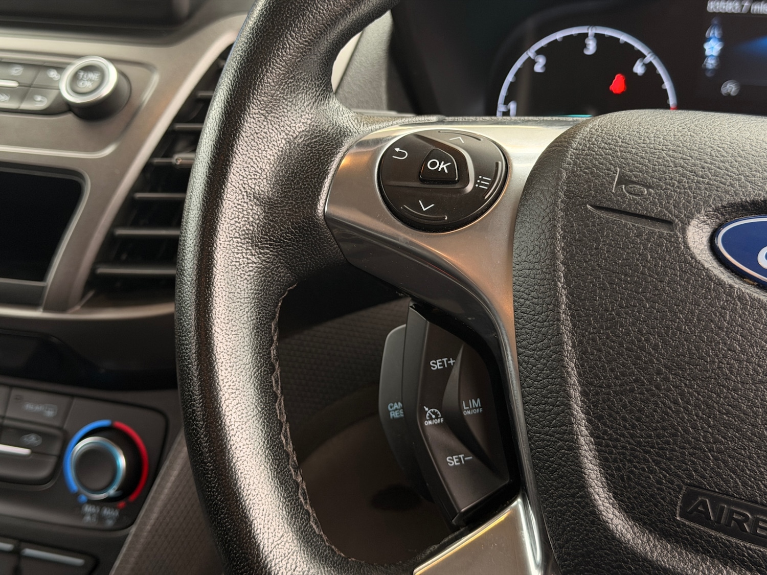 Used Ford Grand Tourneo Connect 2019 for sale - 77845060: Photo 15