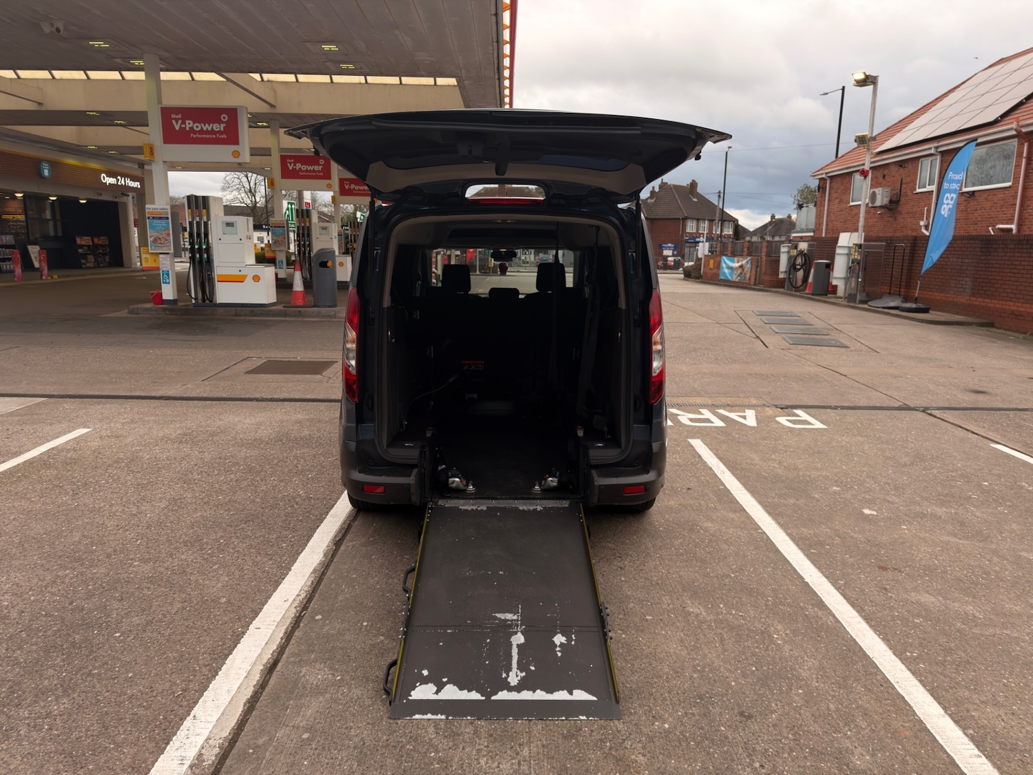 Used Ford Grand Tourneo Connect 2019 for sale - 77845060: Photo 6