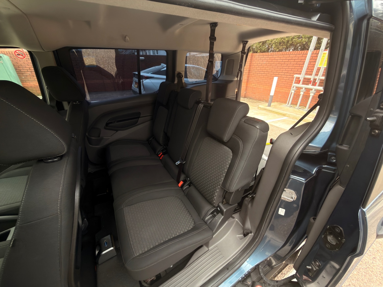 Used Ford Grand Tourneo Connect 2019 for sale - 77845060: Photo 8