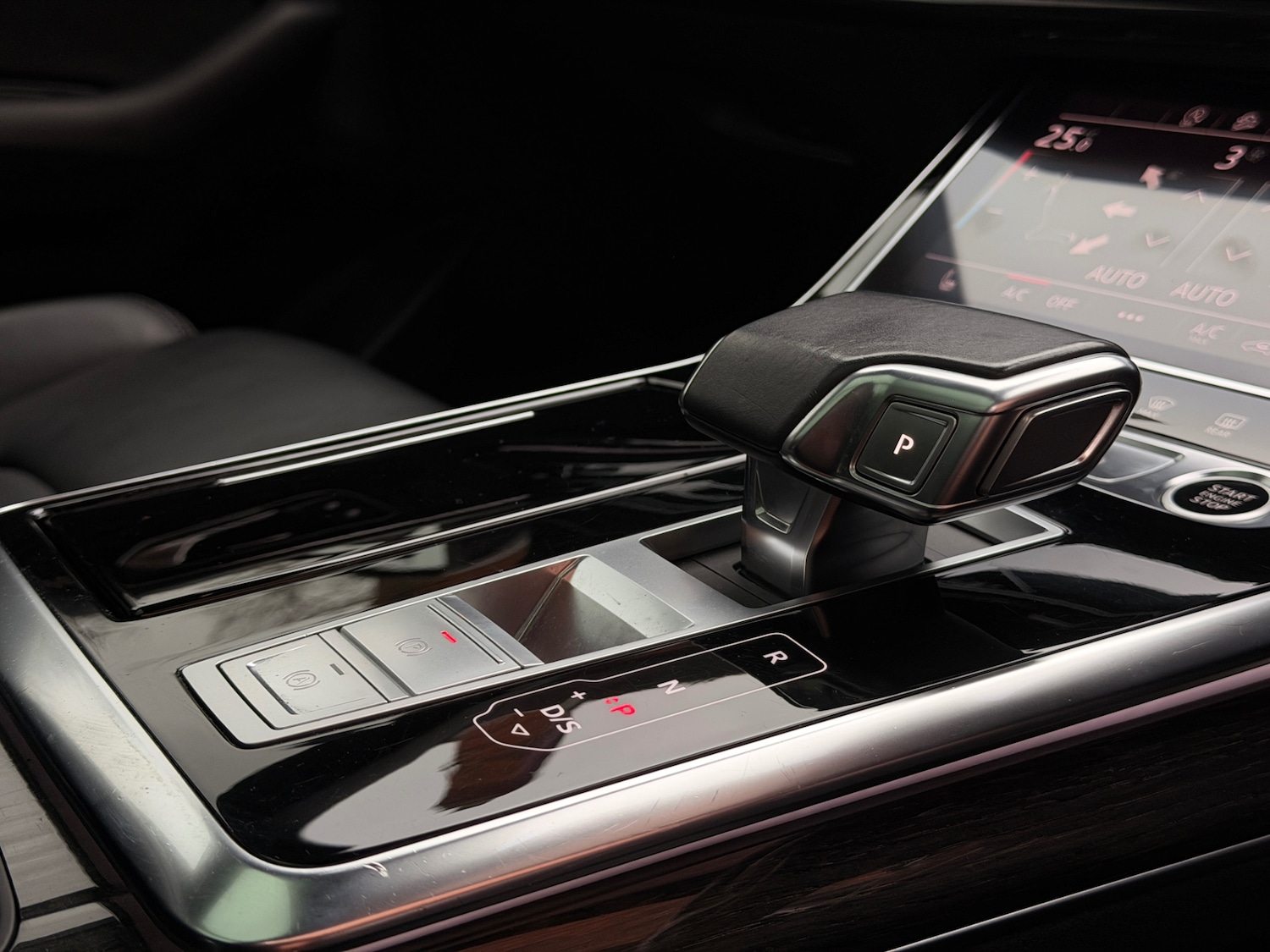 Used Audi Q8 2021 for sale - 77370742: Photo 26