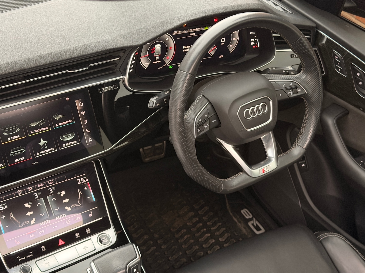 Used Audi Q8 2021 for sale - 77370742: Photo 38