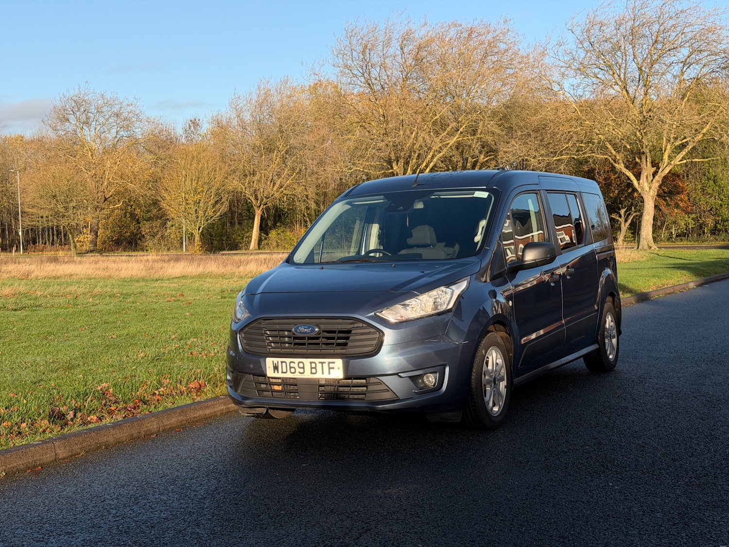 Used Ford Grand Tourneo Connect 2019 for sale - 76565417: Photo 1
