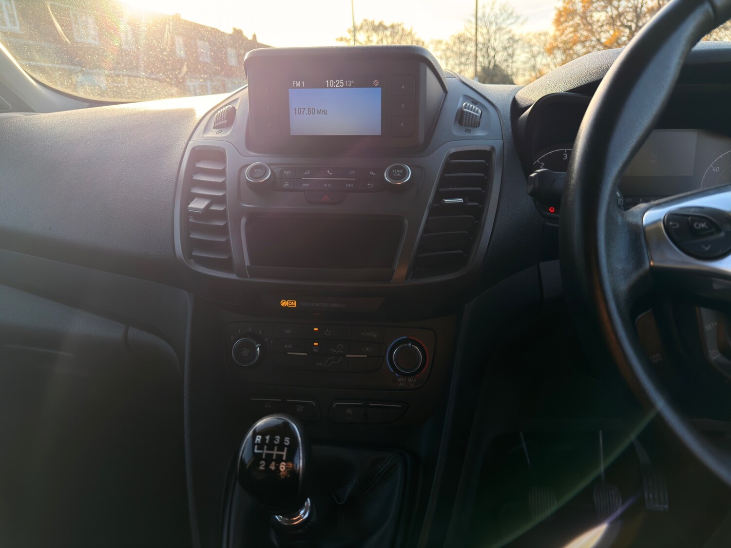 Used Ford Grand Tourneo Connect 2019 for sale - 76565417: Photo 23