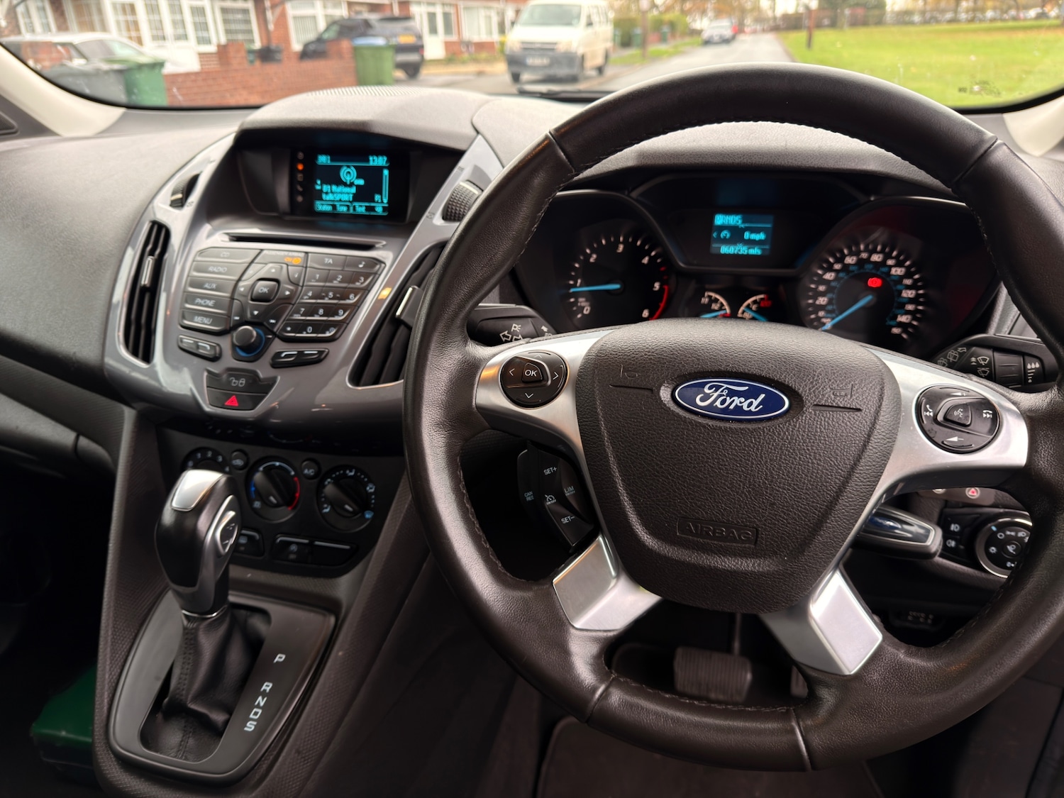 Used Ford Grand Tourneo Connect 2018 for sale - 76542733: Photo 11