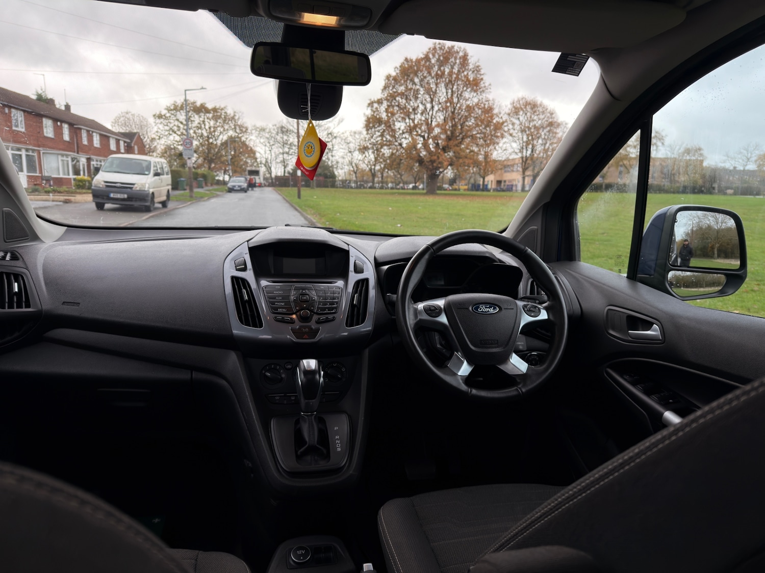 Used Ford Grand Tourneo Connect 2018 for sale - 76542733: Photo 9