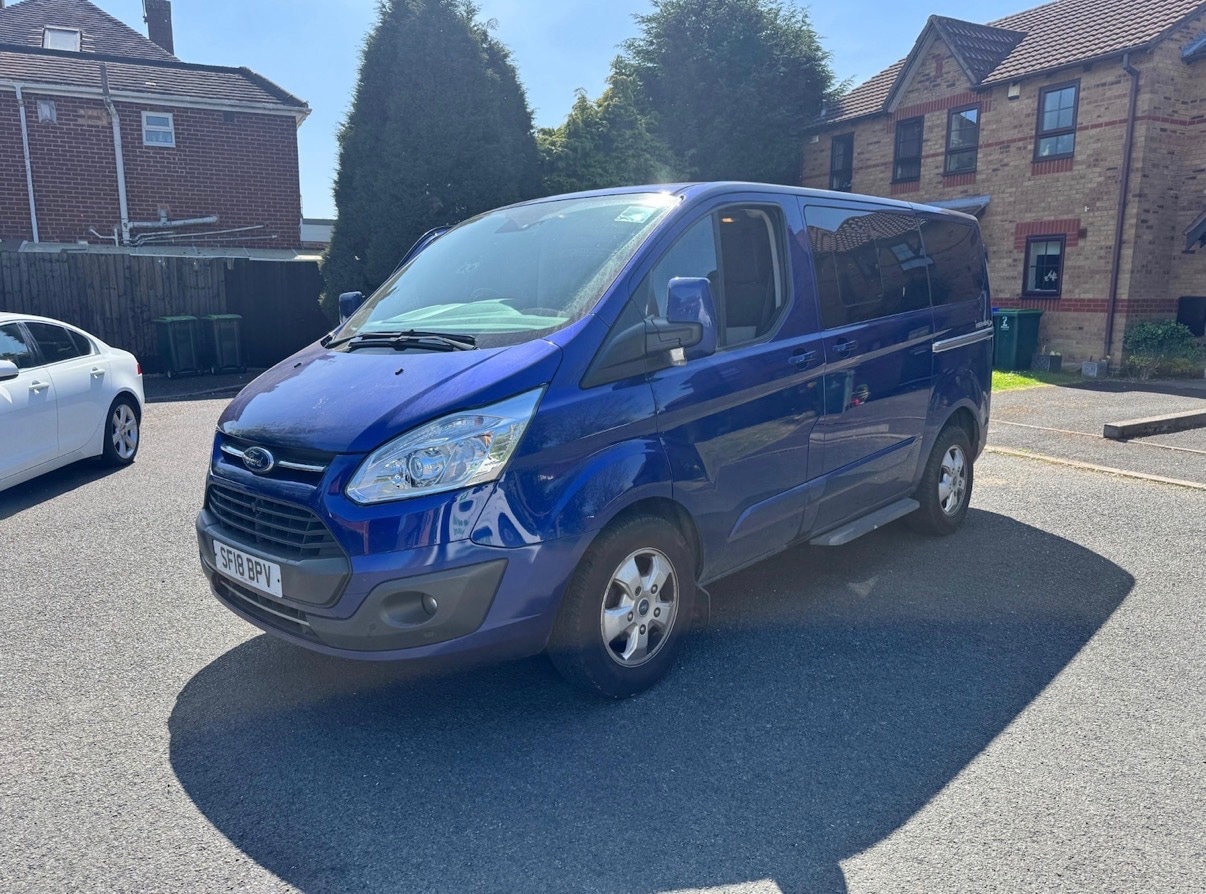 Used Ford Tourneo Custom 2018 for sale - 77950955: Photo 2