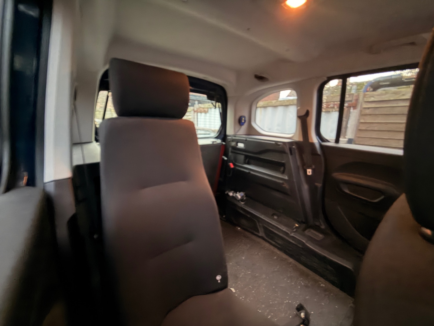 Used Peugeot Rifter 2019 for sale - 77640200: Photo 23