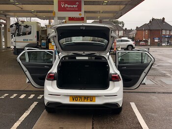 Used Volkswagen Golf 2021 for sale - 77530593: Photo