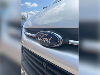Used Ford Tourneo Custom 2018 for sale - 75970380: Photo