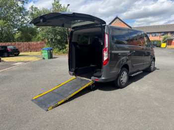 Used Ford Tourneo Custom 2017 for sale - 75045858: Photo