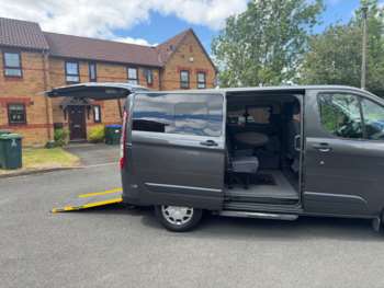 Used Ford Tourneo Custom 2017 for sale - 75045858: Photo