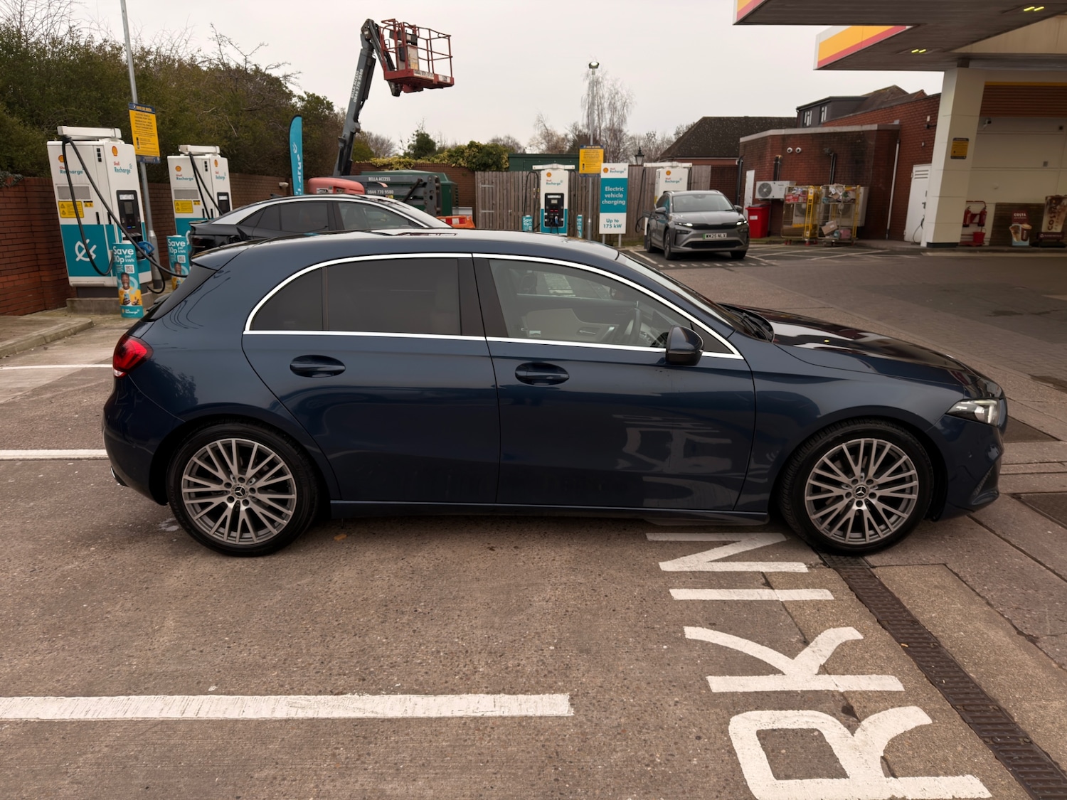 Used Mercedes-Benz A-Class 2021 for sale - 77589819: Photo 13