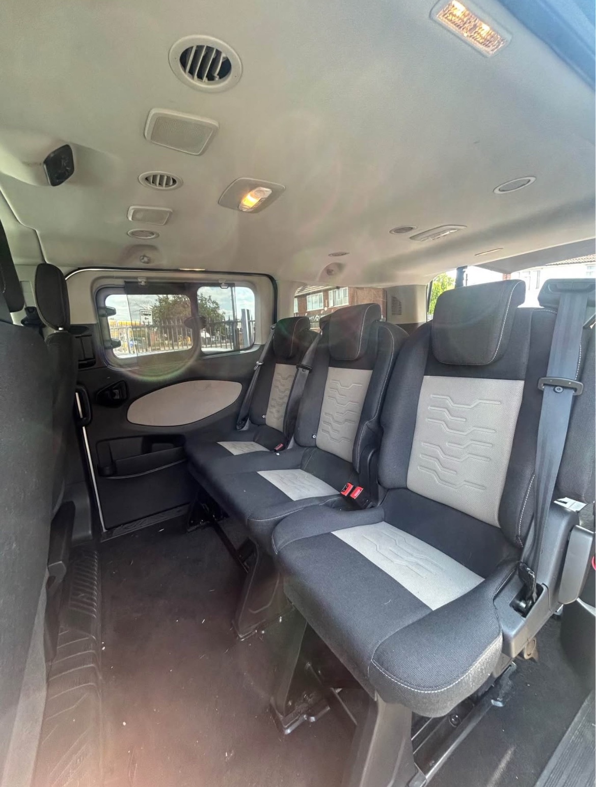 Used Ford Tourneo Custom 2018 for sale - 76544632: Photo 9