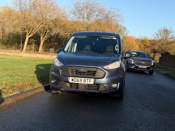 Used Ford Grand Tourneo Connect 2019 for sale - 77032837: Photo