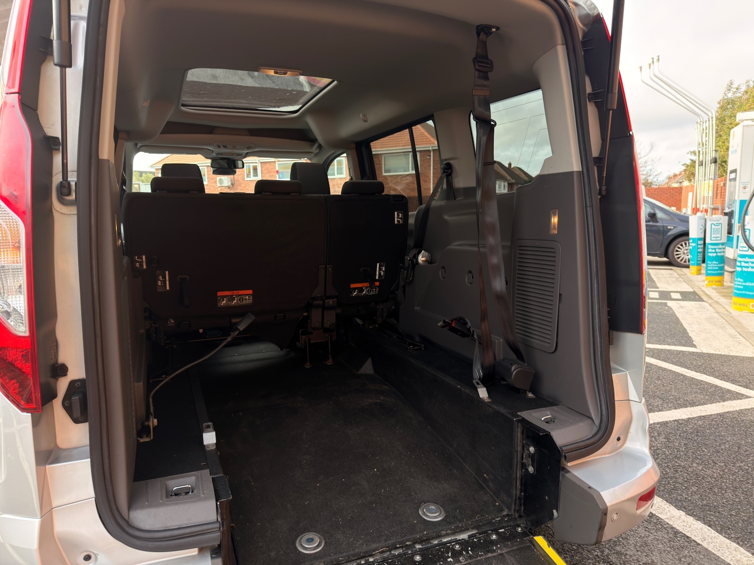 Used Ford Grand Tourneo Connect 2019 for sale - 76479502: Photo 11