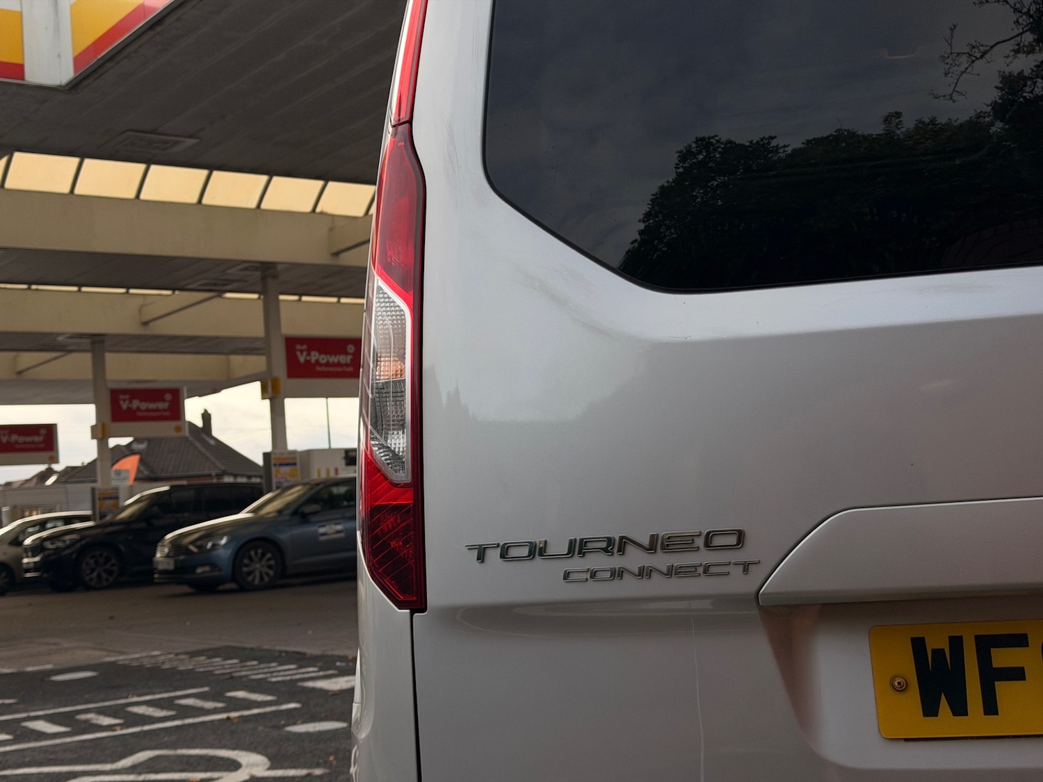 Used Ford Grand Tourneo Connect 2019 for sale - 76479502: Photo 9