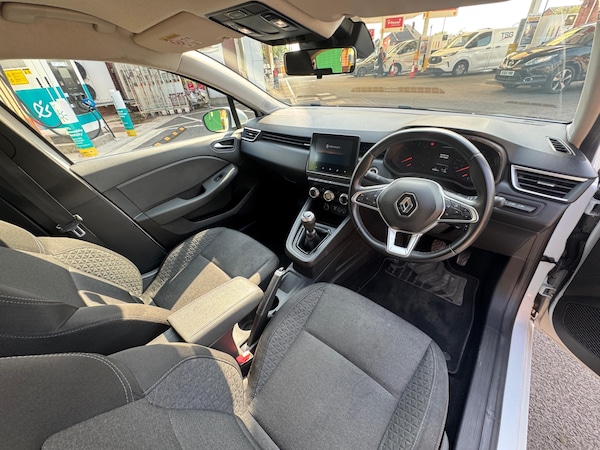 Used Renault Clio 2021 for sale - 75558658: Photo 11