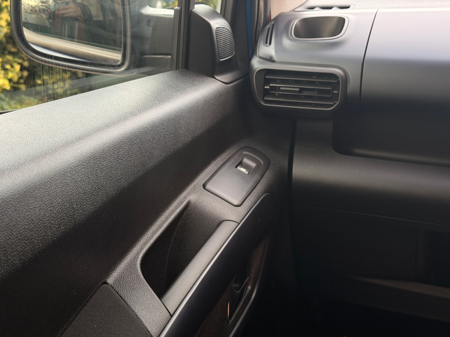 Used Peugeot Rifter 2020 for sale - 77261469: Photo 16