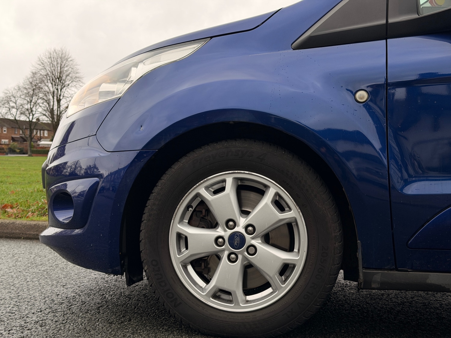 Used Ford Grand Tourneo Connect 2018 for sale - 76963183: Photo 15