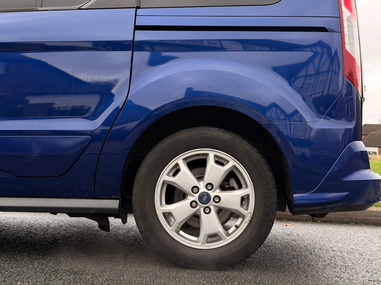 Used Ford Grand Tourneo Connect 2018 for sale - 76963183: Photo 18