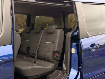 Used Ford Grand Tourneo Connect 2018 for sale - 76963183: Photo