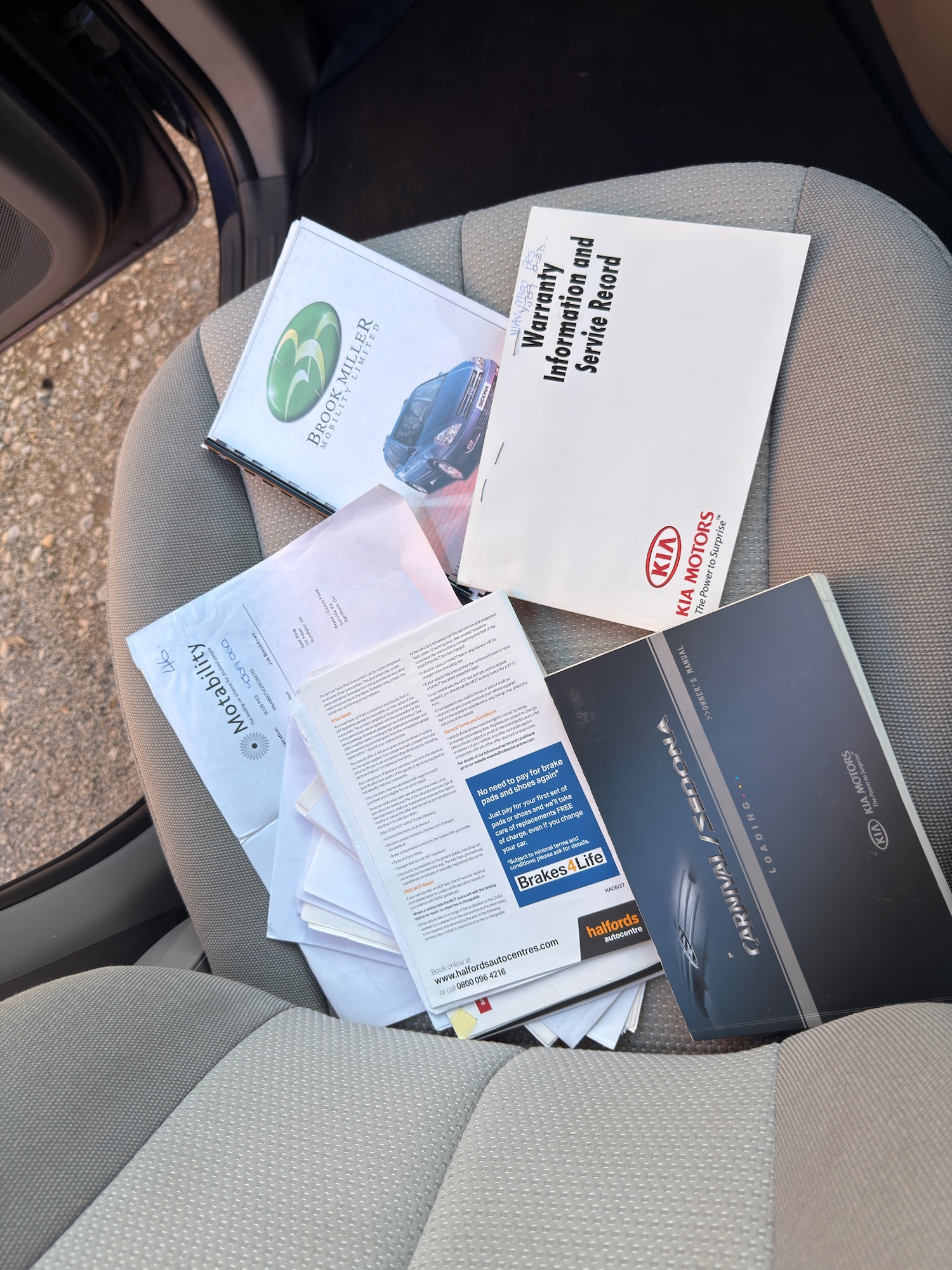 Used Kia Sedona 2009 for sale - 77934755: Photo 14