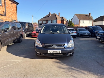 Used Kia Sedona 2009 for sale - 77934755: Photo