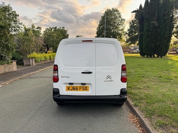 Used Citroen Berlingo 2017 for sale - 75502156: Photo