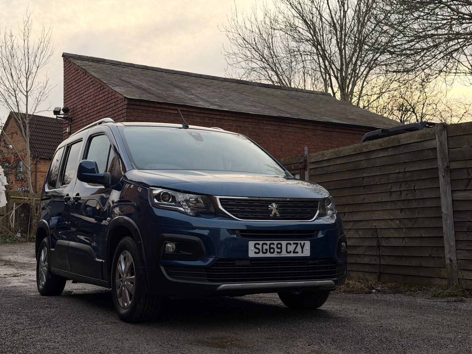 Used Peugeot Rifter 2019 for sale - 77208602: Photo 2