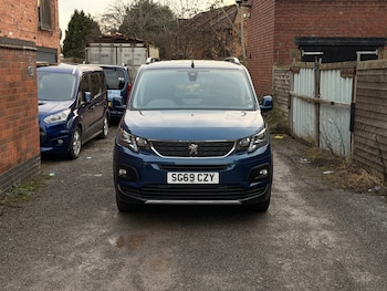 Used Peugeot Rifter 2019 for sale - 77208602: Photo
