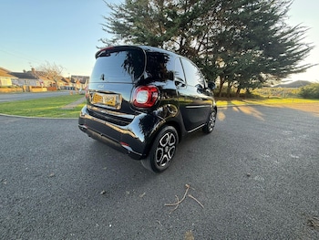 Used smart fortwo 2015 for sale - 77001037: Photo