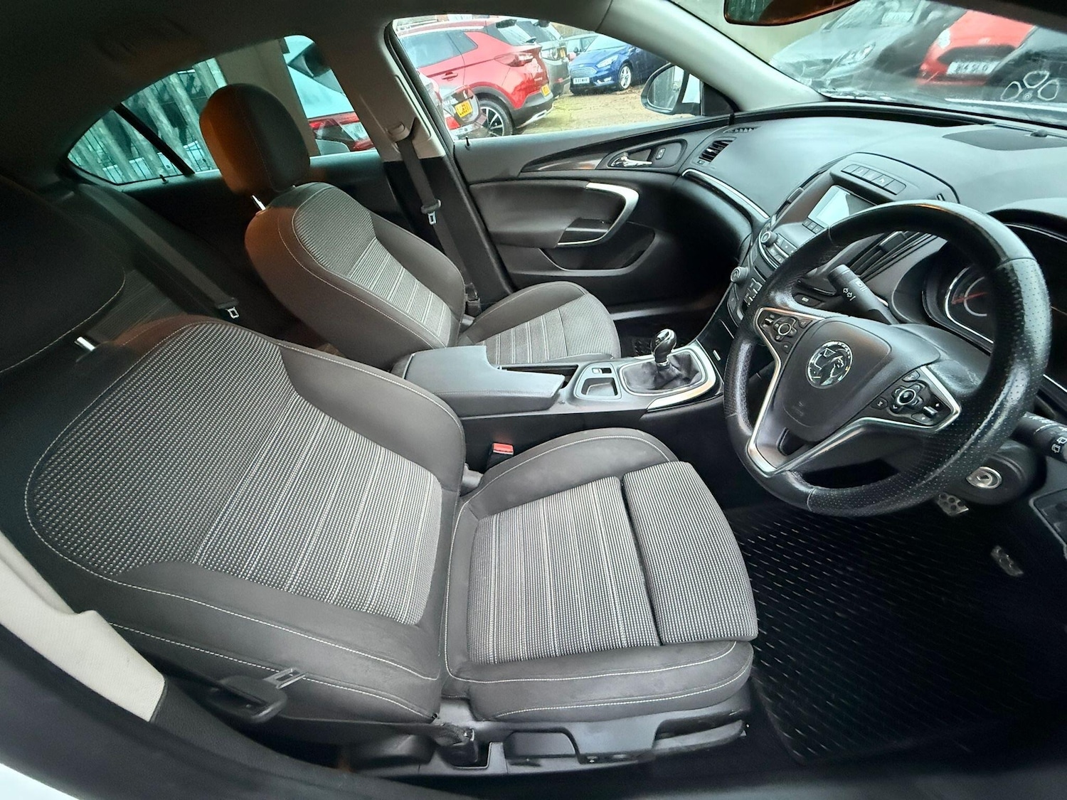 Used Vauxhall Insignia for sale - 77001128: Photo 9