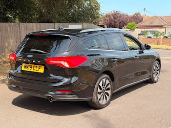 Used Ford Focus 2019 for sale - 79595105: Photo