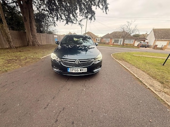 Used Vauxhall Astra 2016 for sale - 77292090: Photo