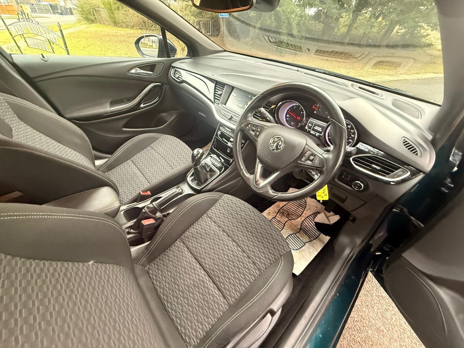 Used Vauxhall Astra 2016 for sale - 77292090: Photo 9