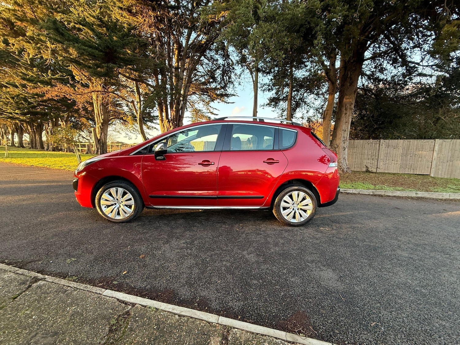 Used Peugeot 3008 for sale - 77001109: Photo 2