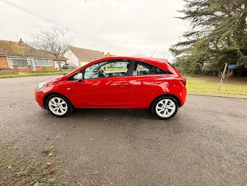 Used Vauxhall Corsa 2016 for sale - 77633522: Photo